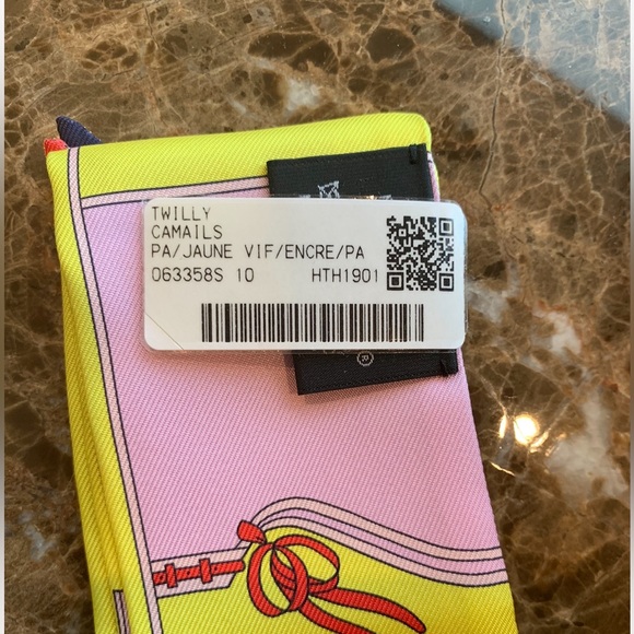 HERMES SILK CAMAILS JAUNE ENCRE YELLOW PURPLE MAUVE BANDEAU TWILLY WRAPS 2 SET - Picture 2 of 11